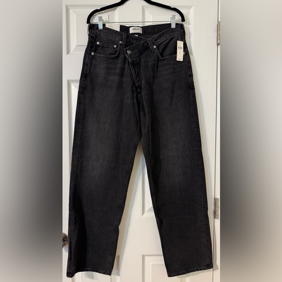 Agolde Denim - NWT Agolde Criss Cross Jeans in Savage Wash, 29